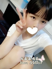 幼幼  157公分 C罩杯 43kg  19歲  #南部7000 幼齒學生妹