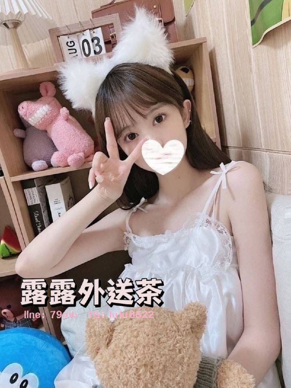 c5e8efb9-cbcc-4cf8-8527-43bd32f74f31.jpg