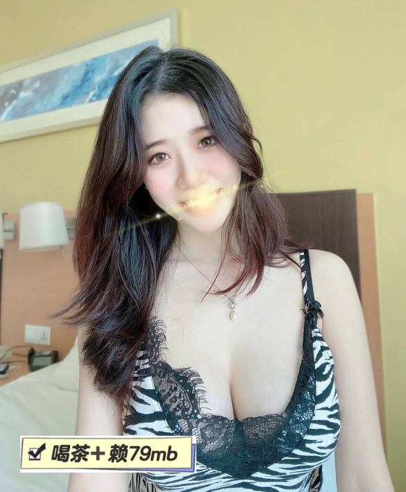 F0kFsw1aIAIDVen.png
