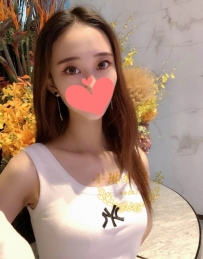 小小  162公分 C罩杯  23歲  大奶妹