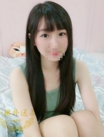 #笑笑   160公分 C罩杯  22歲  #北部